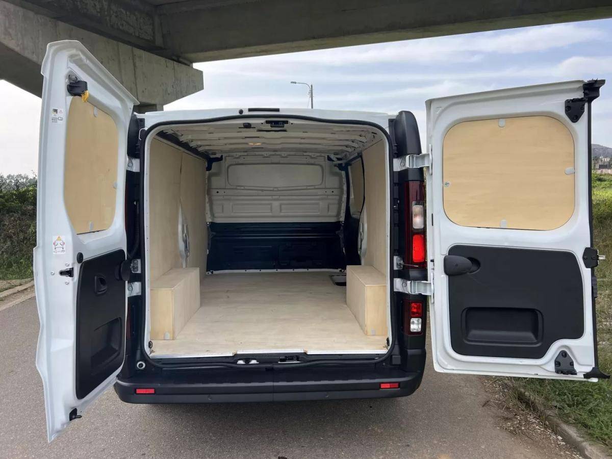 renault-trafic-2022-diesel-2000cc