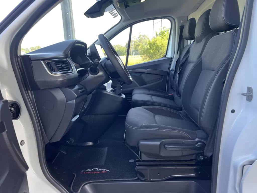 renault-trafic-2022-diesel-2000cc