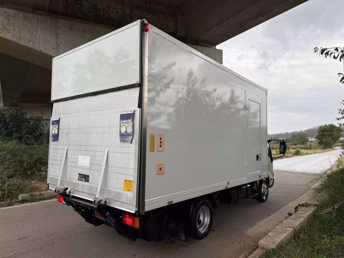 toyota-dyna-2008-diesel-3000cc
