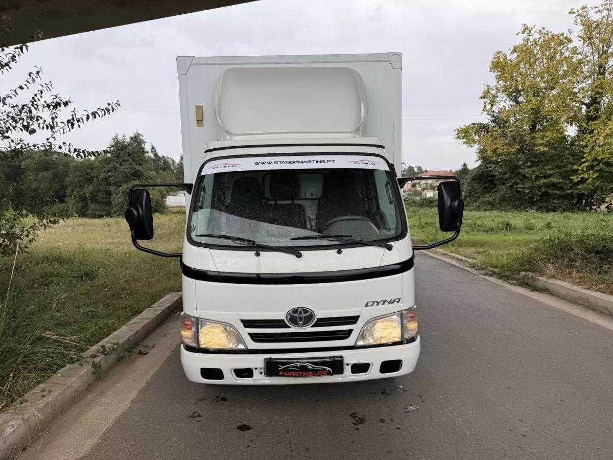 toyota-dyna-2008-diesel-3000cc