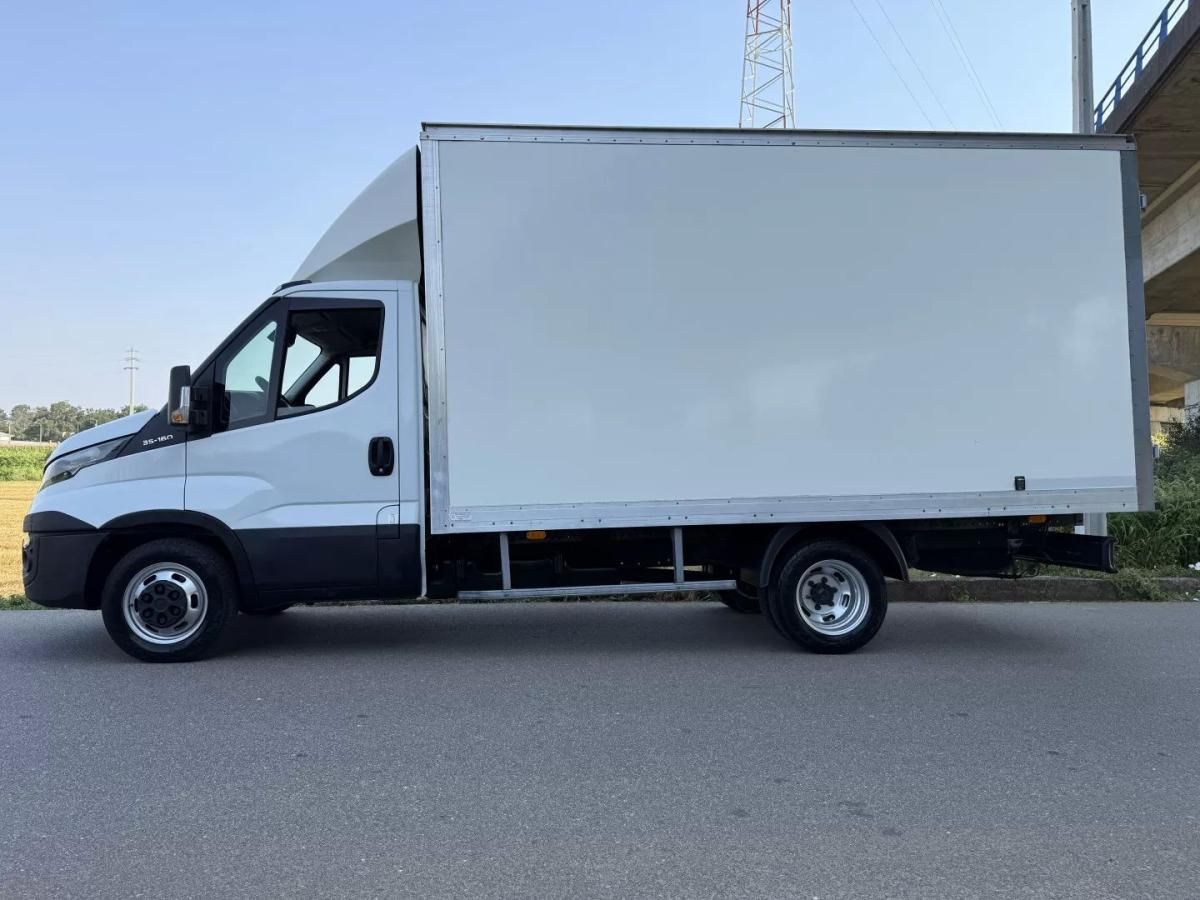 iveco-daily-2019-diesel-2300cc