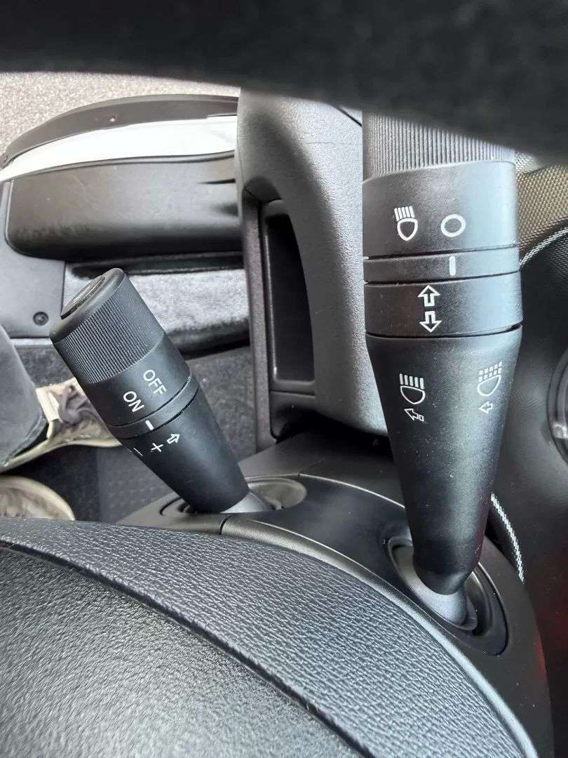 iveco-daily-2019-diesel-2300cc