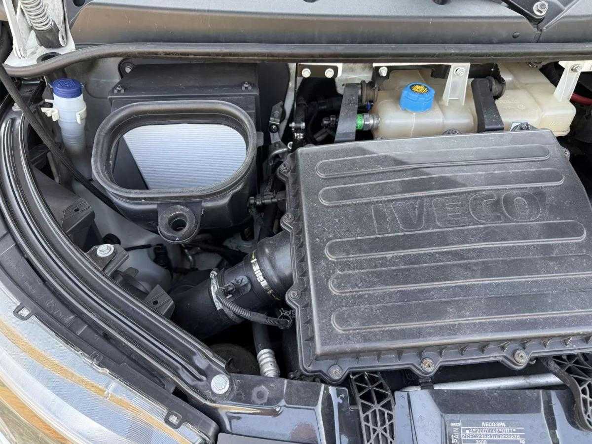 iveco-daily-2019-diesel-2300cc