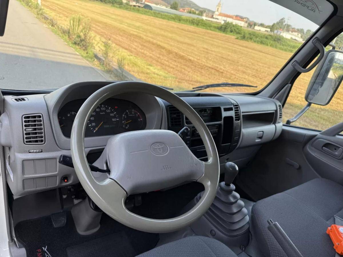 toyota-dyna-2007-diesel-3000cc