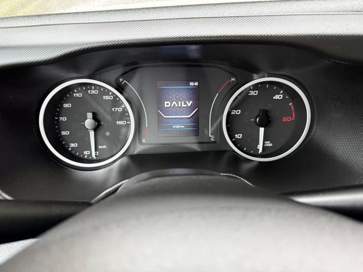 iveco-daily-2020-diesel-2300cc