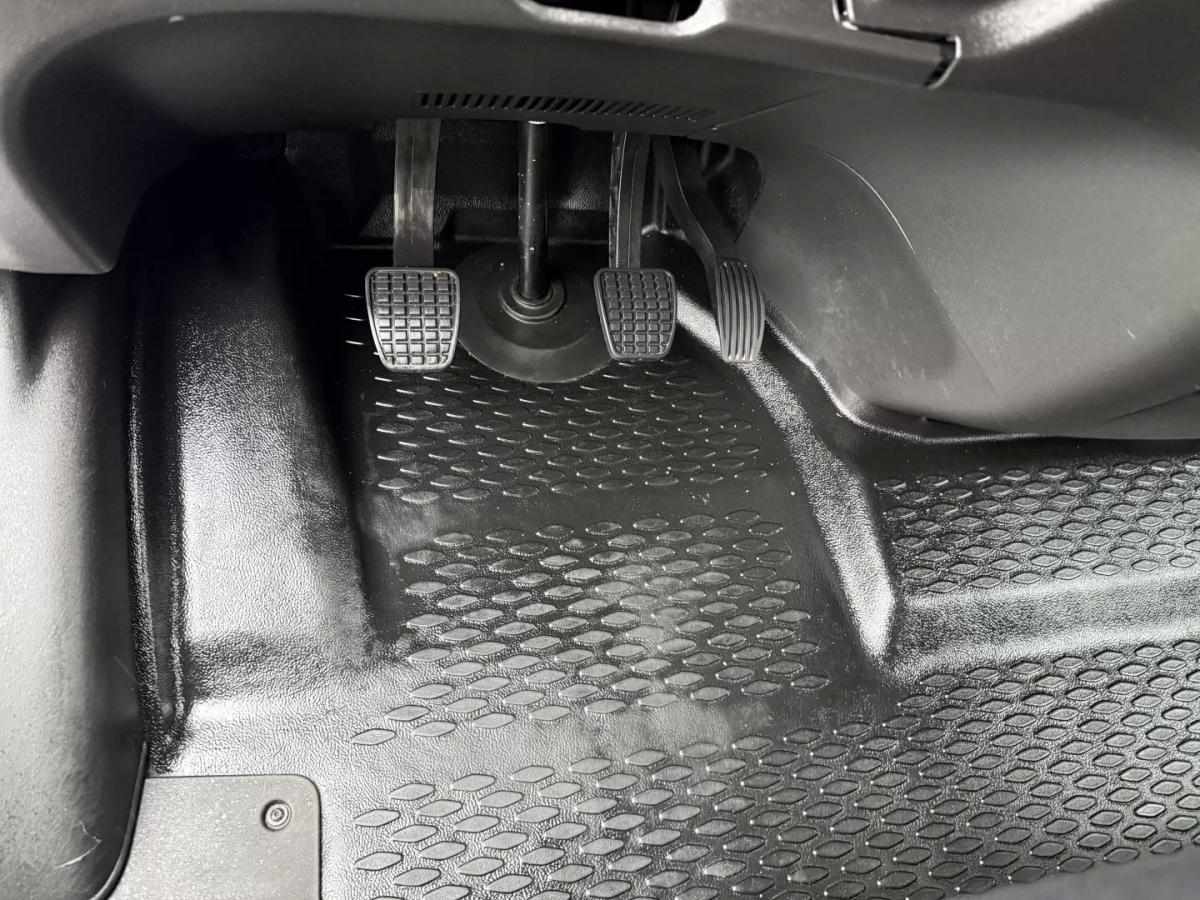 iveco-daily-2020-diesel-2300cc