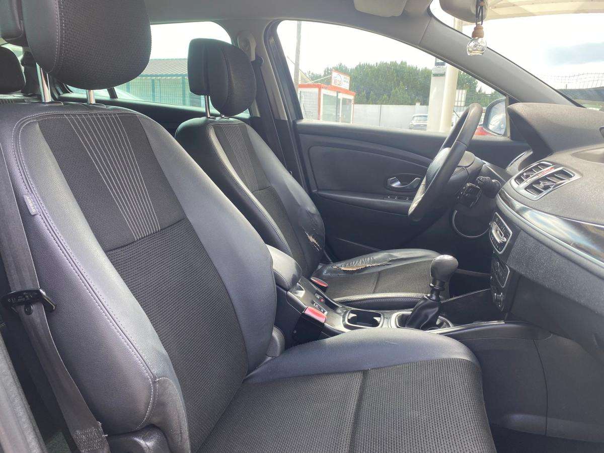 renault-megane-sport-tourer-2010-diesel-1461cc
