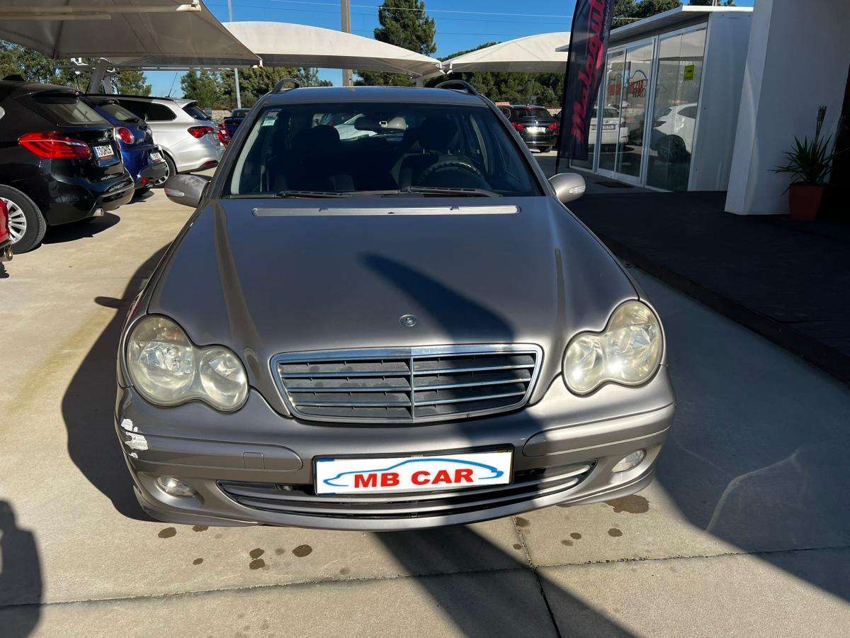 mercedes-benz-classe-c-2004-diesel-2148cc