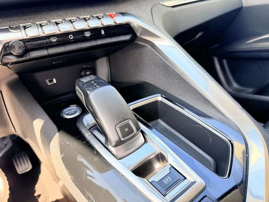 peugeot-3008-2017-diesel-1560cc