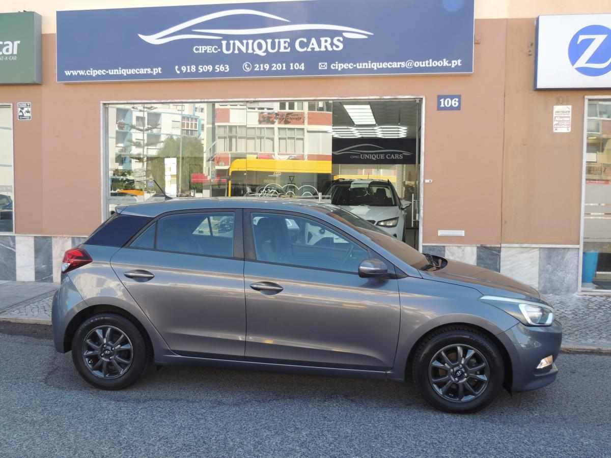 hyundai-i20-1-2-blue-2017-gasolina-1248cc