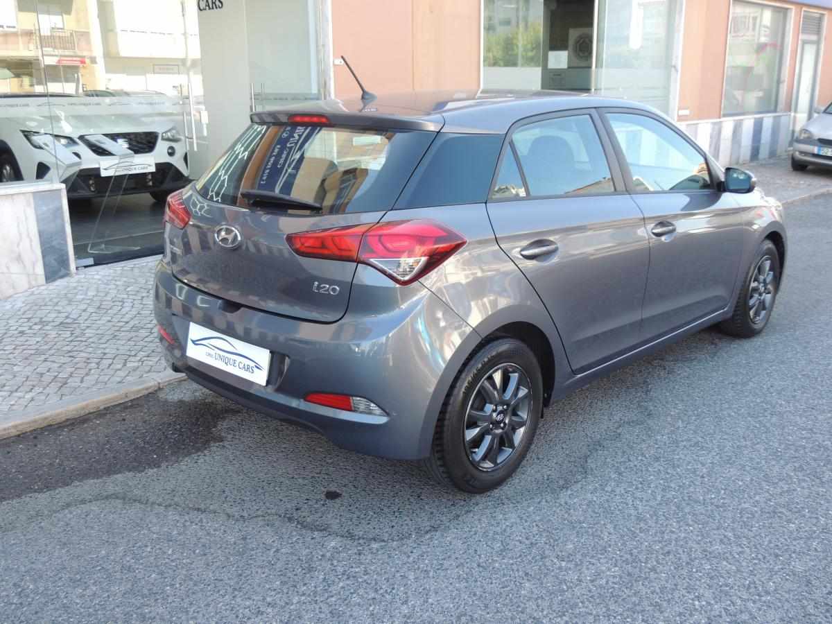 hyundai-i20-1-2-blue-2017-gasolina-1248cc
