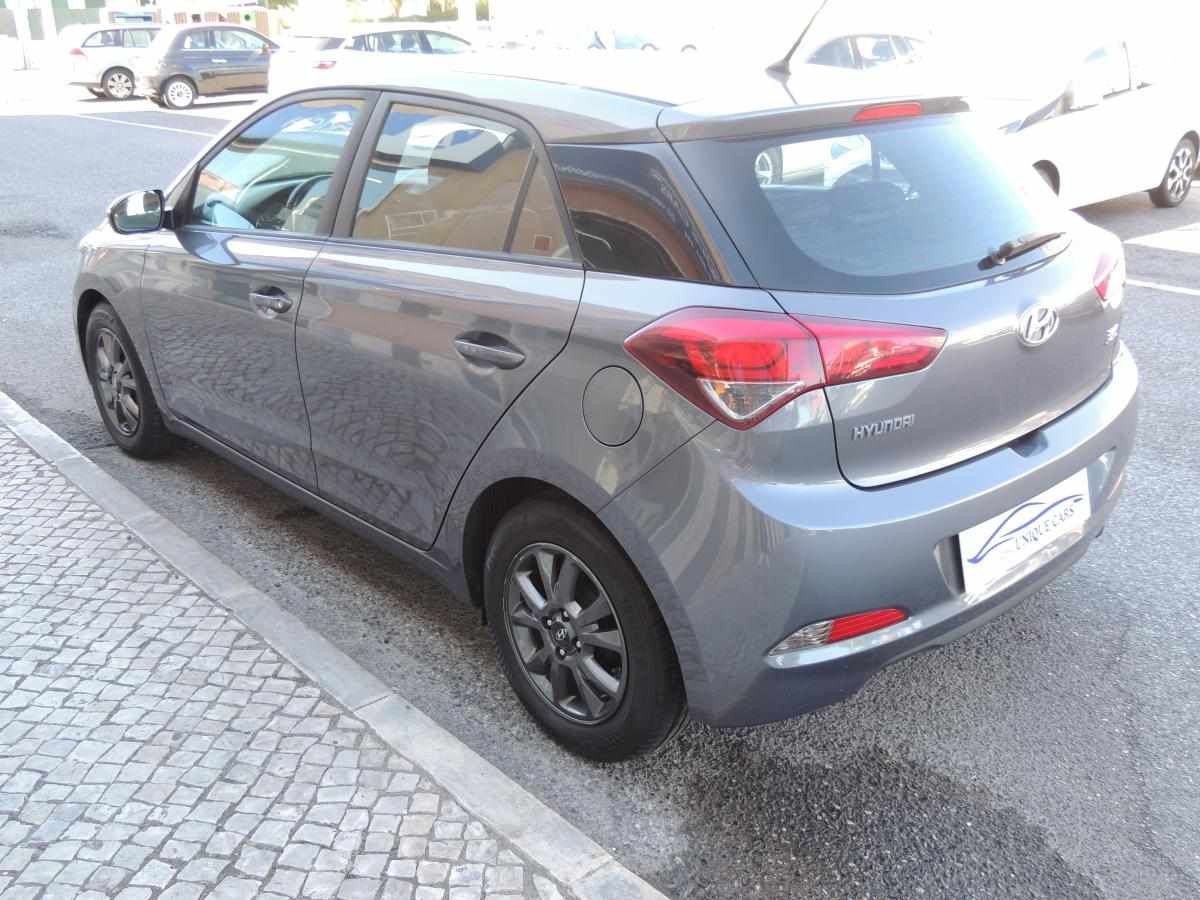 hyundai-i20-1-2-blue-2017-gasolina-1248cc