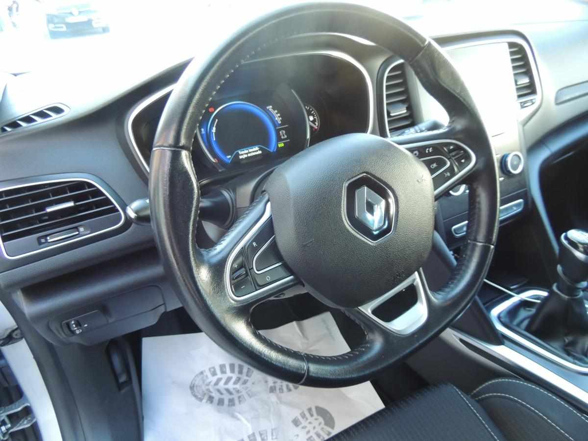 renault-megane-1-6-dci-2018-diesel-1598cc