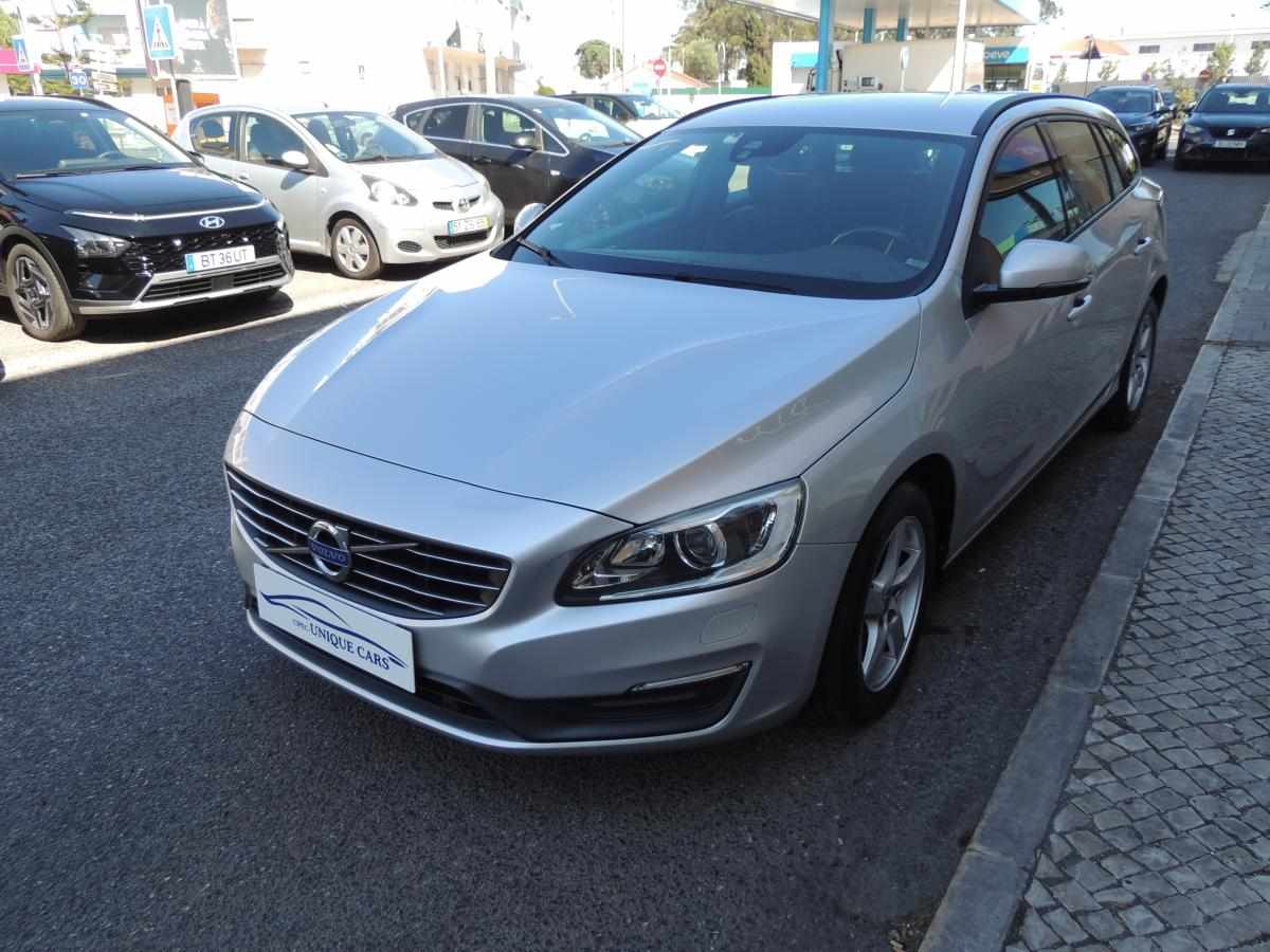 volvo-v60-d3-2-0-2015-diesel-1984cc