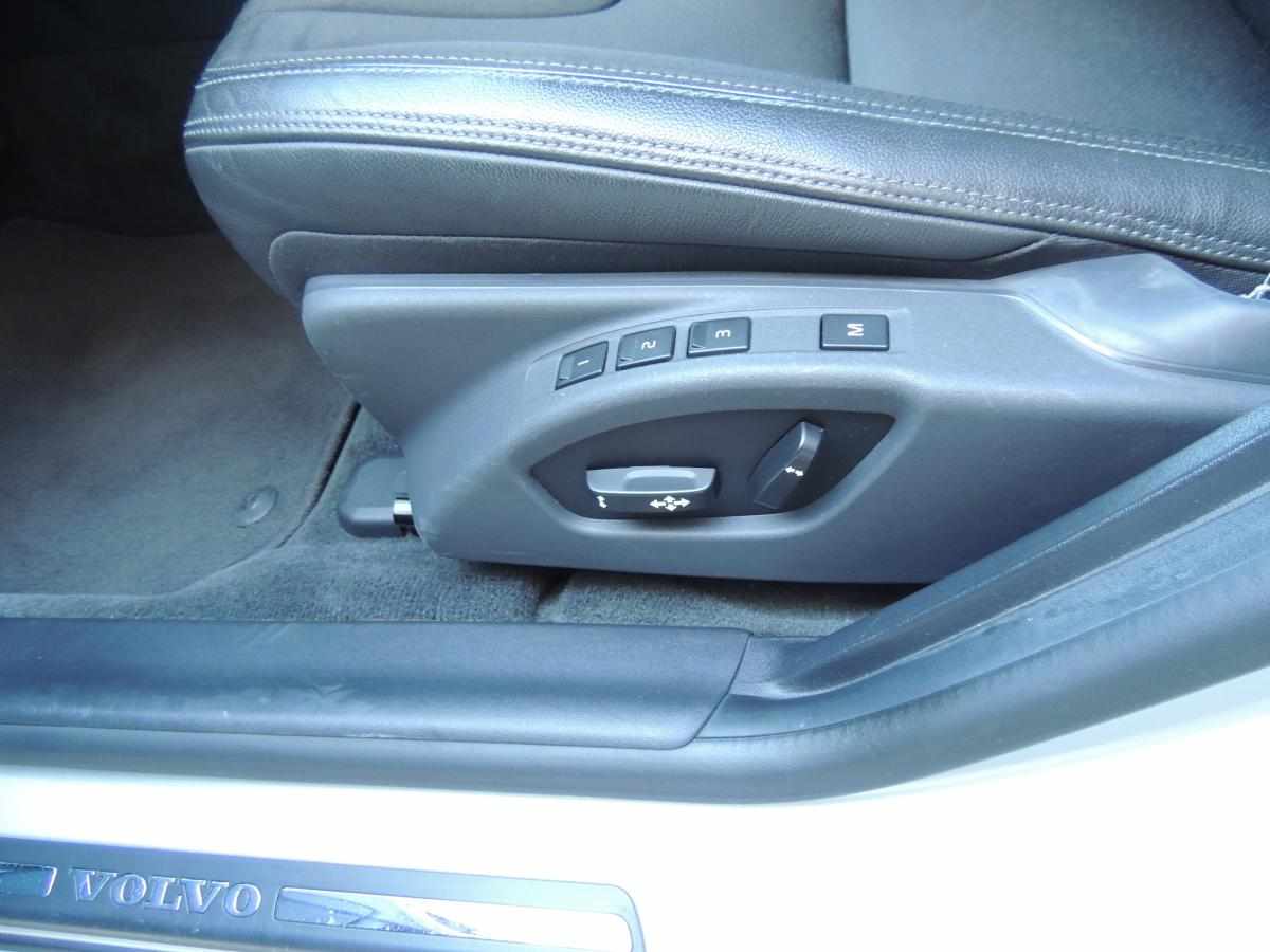 volvo-v60-d3-2-0-2015-diesel-1984cc
