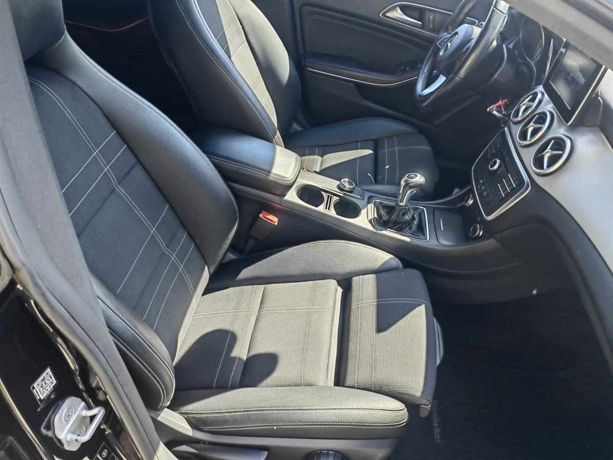 mercedes-benz-cla-180-d-blueefficiency-1-5-2016-diesel-1461cc