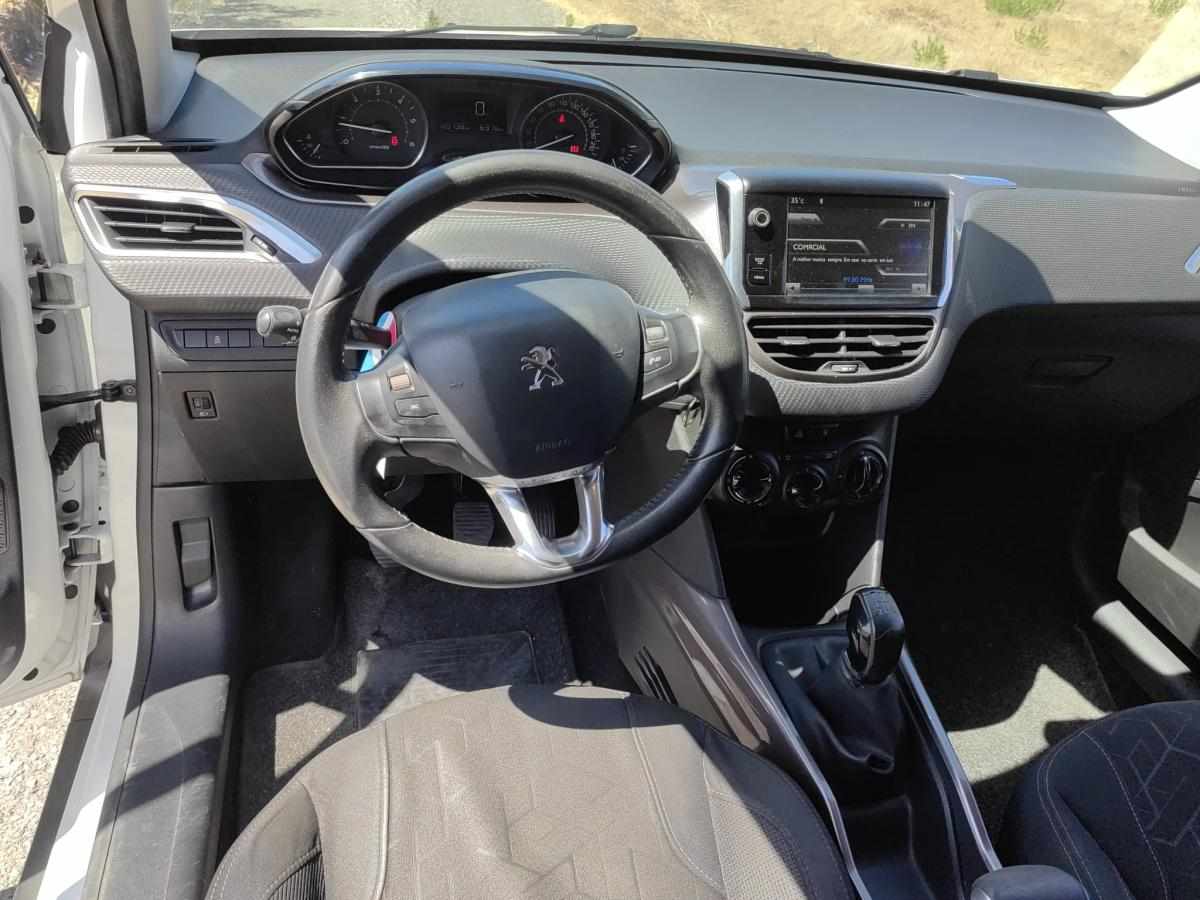 peugeot-2008-1-4-hdi-2013-diesel-1398cc