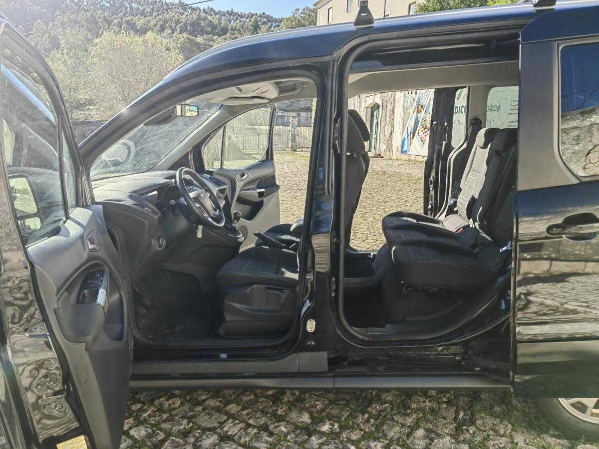 ford-tourneo-connect-2015-gasolina-998cc