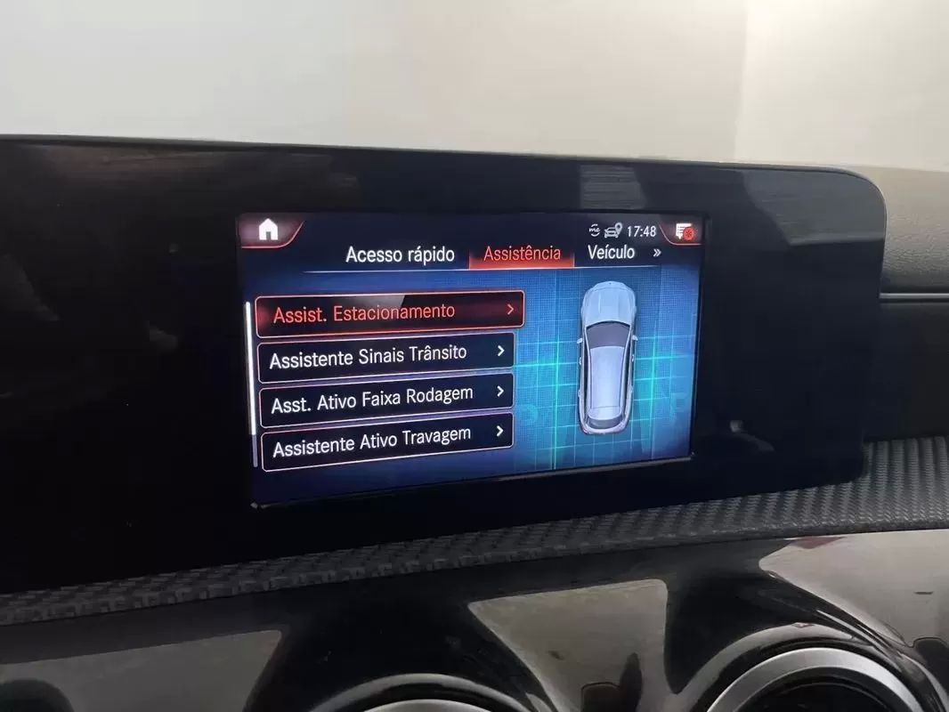 mercedes-benz-cla-2022-hibrido-1332cc