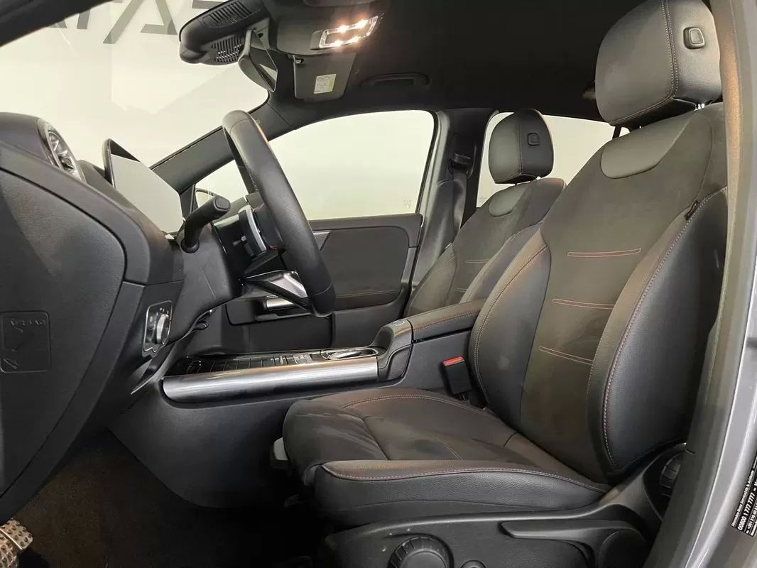 mercedes-benz-gla-2024-hibrido-1332cc