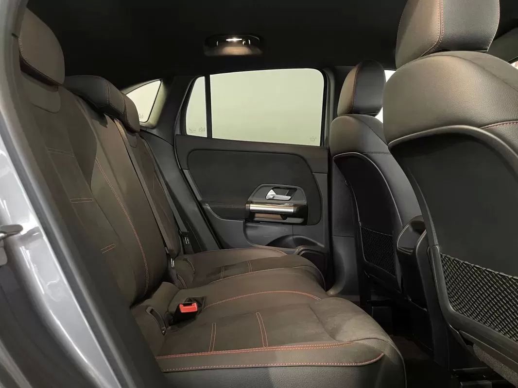mercedes-benz-gla-2024-hibrido-1332cc