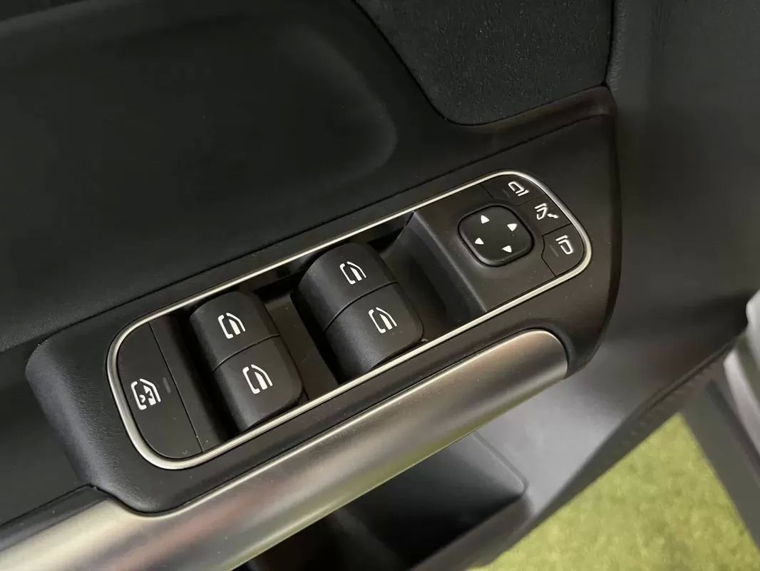 mercedes-benz-gla-2024-hibrido-1332cc