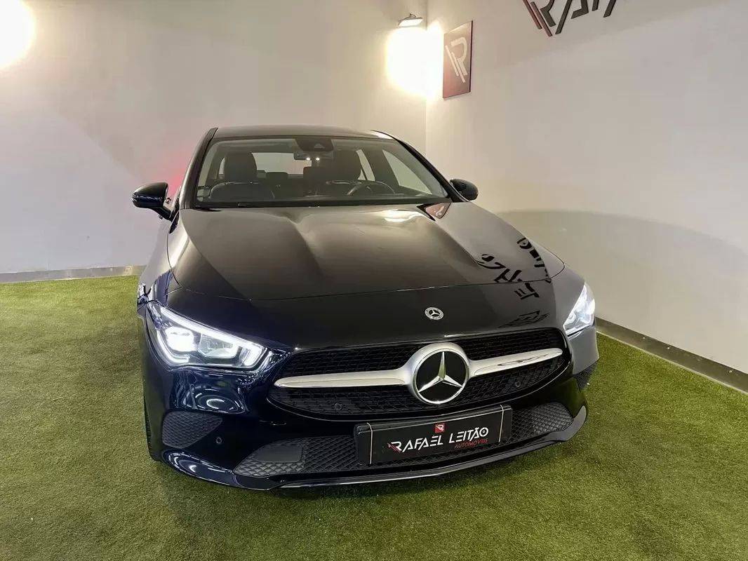 mercedes-benz-cla-2022-hibrido-1332cc