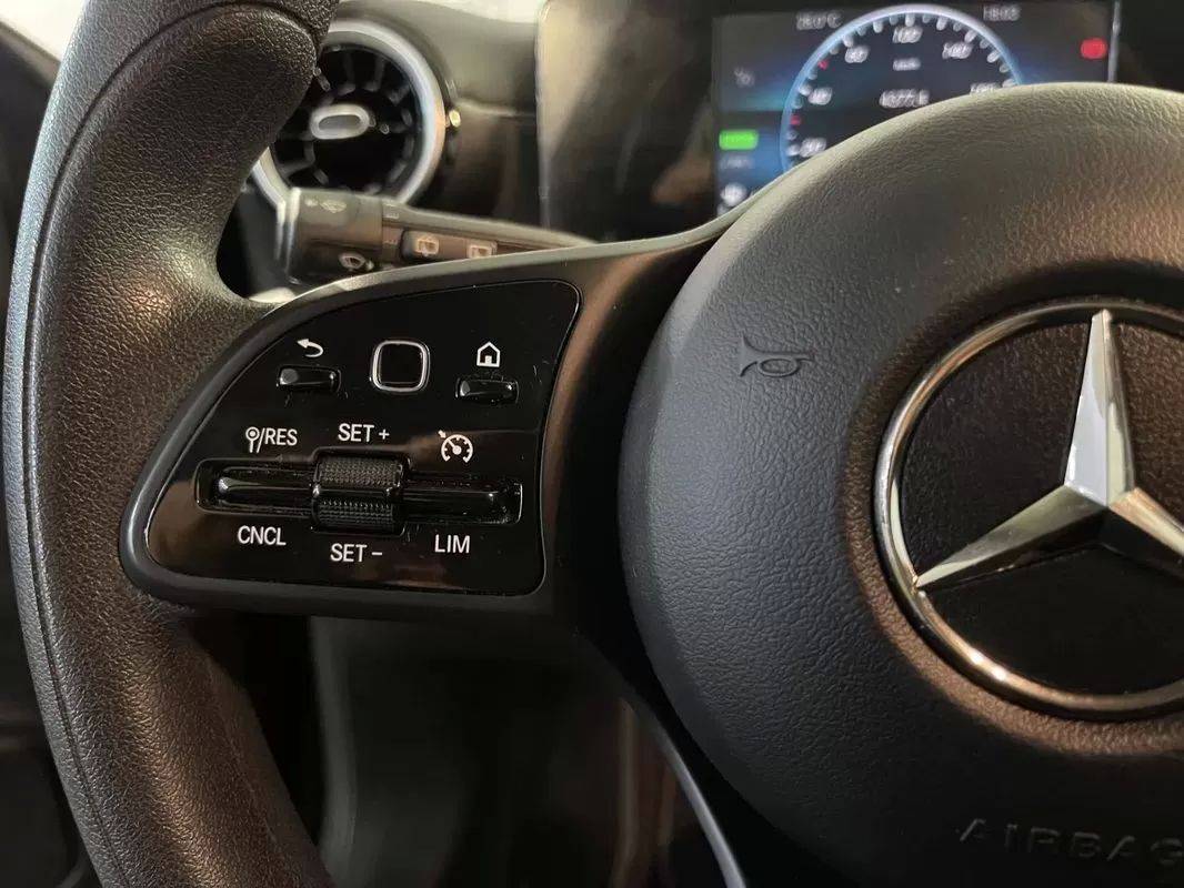 mercedes-benz-cla-2022-hibrido-1332cc