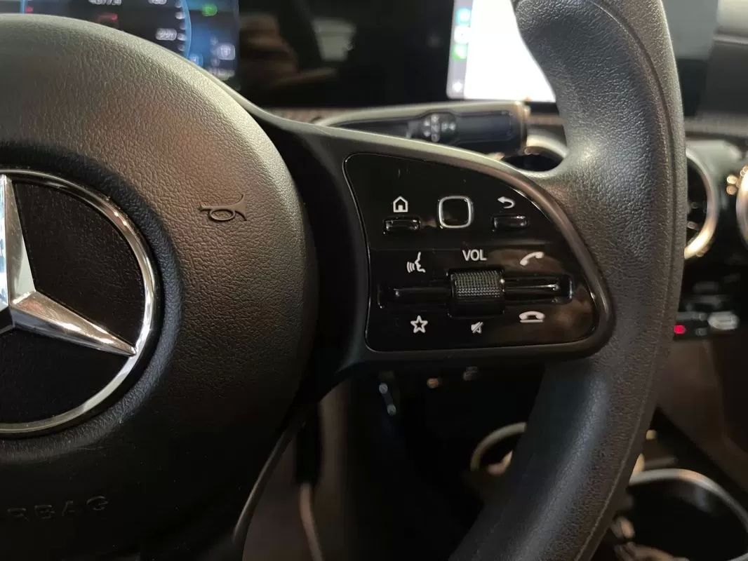 mercedes-benz-cla-2022-hibrido-1332cc