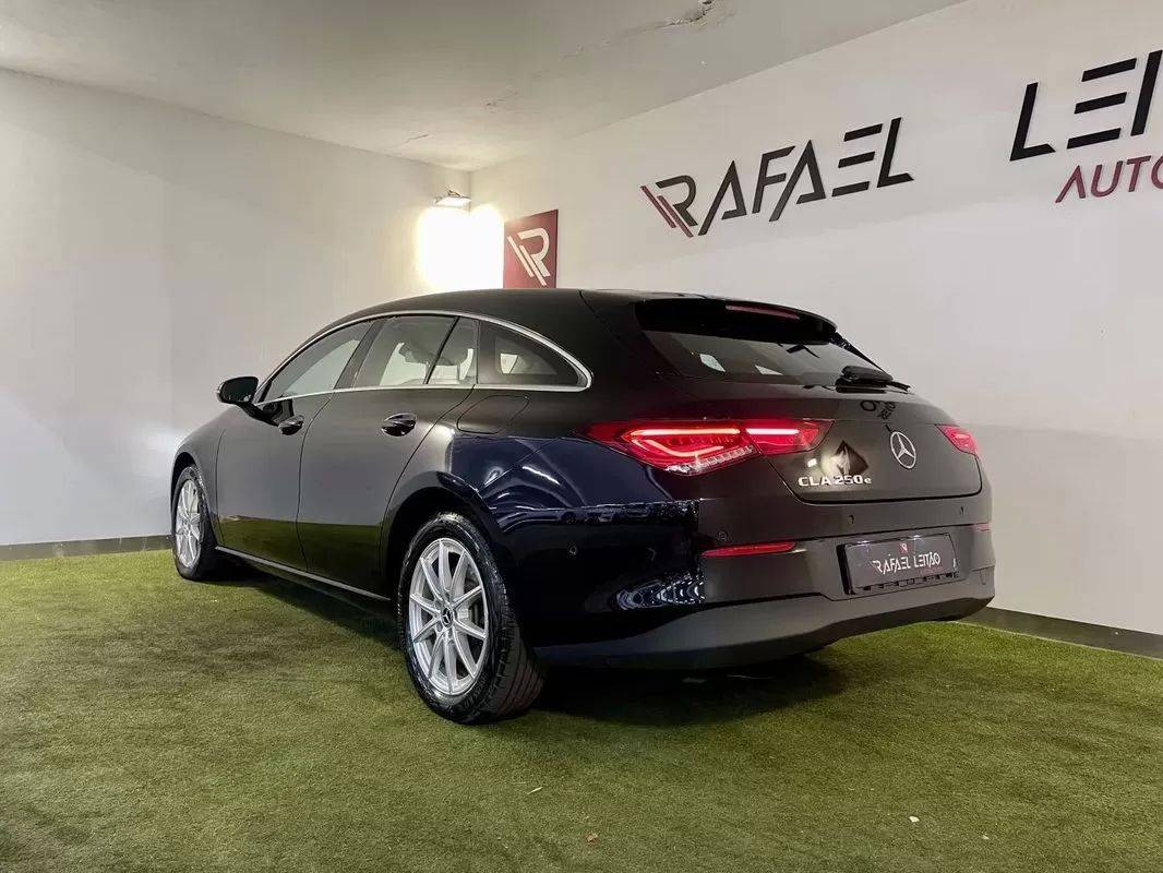 mercedes-benz-cla-2022-hibrido-1332cc