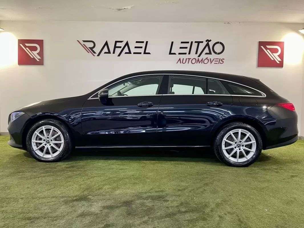 mercedes-benz-cla-2022-hibrido-1332cc