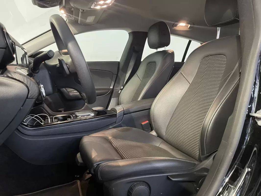 mercedes-benz-cla-2022-hibrido-1332cc