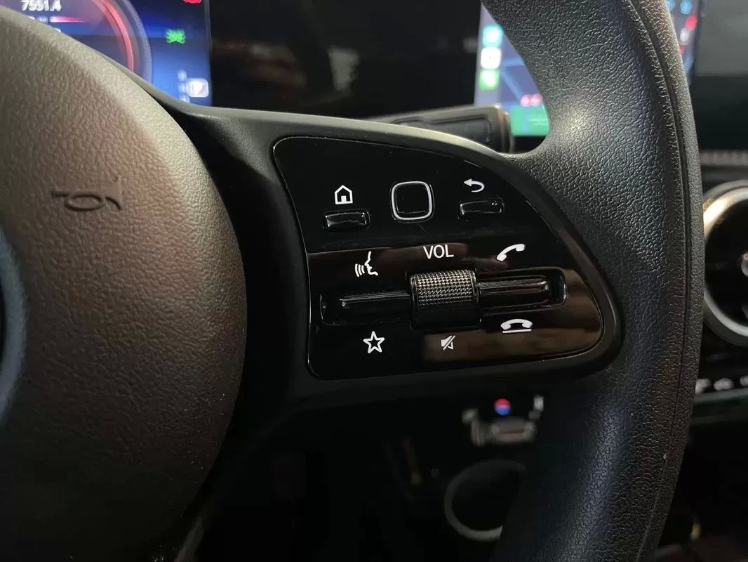 mercedes-benz-cla-2022-hibrido-1332cc