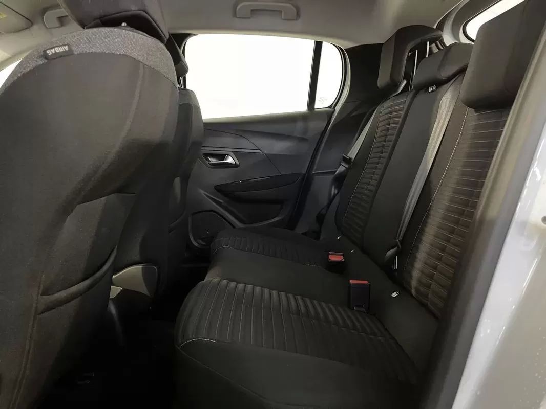 peugeot-208-2024-gasolina-1199cc