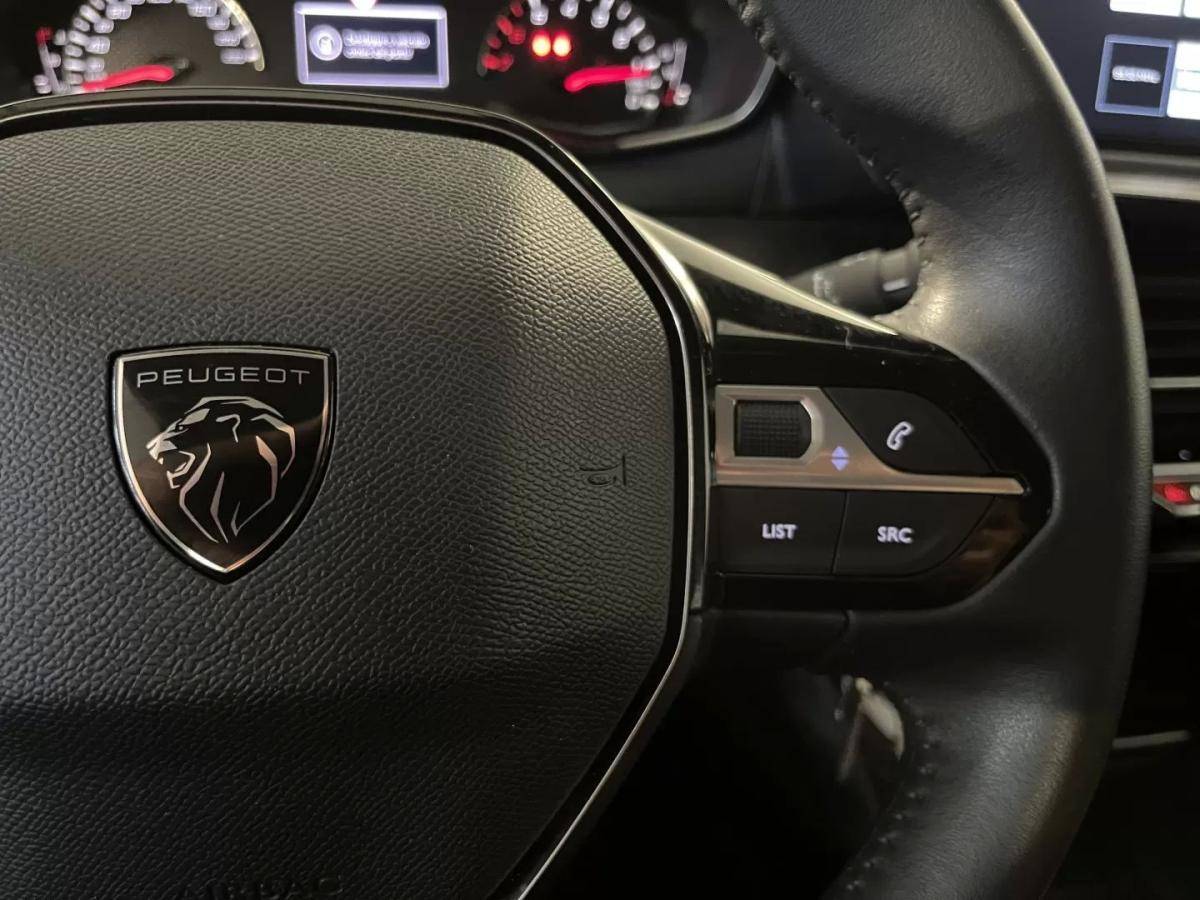 peugeot-208-2024-gasolina-1199cc