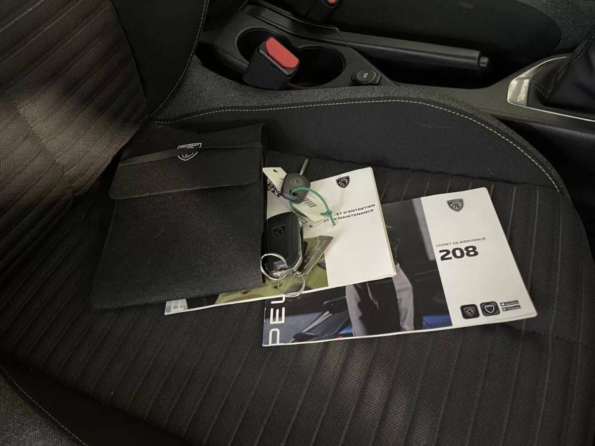 peugeot-208-2024-gasolina-1199cc