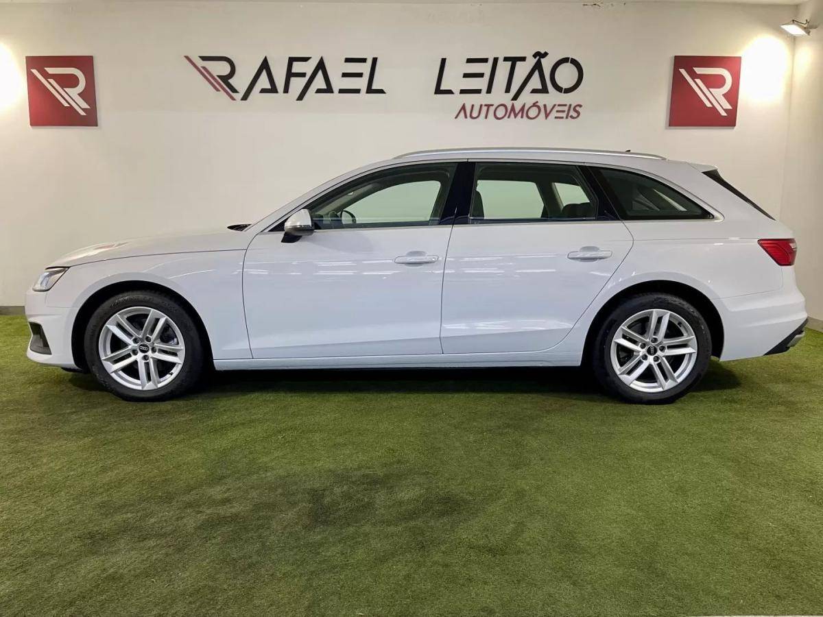 audi-a4-avant-2022-diesel-1968cc