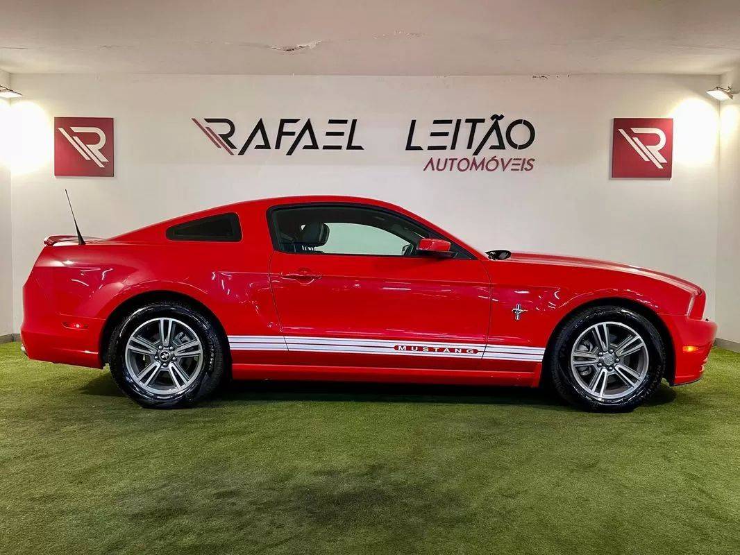ford-mustang-2013-gasolina-3720cc