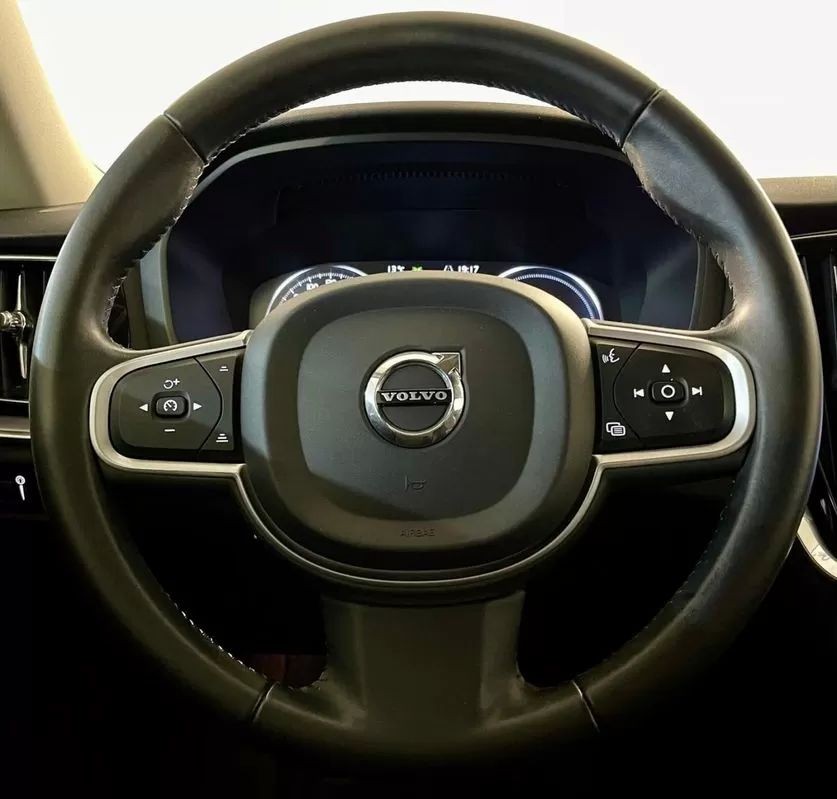 volvo-v60-2020-hibrido-1969cc