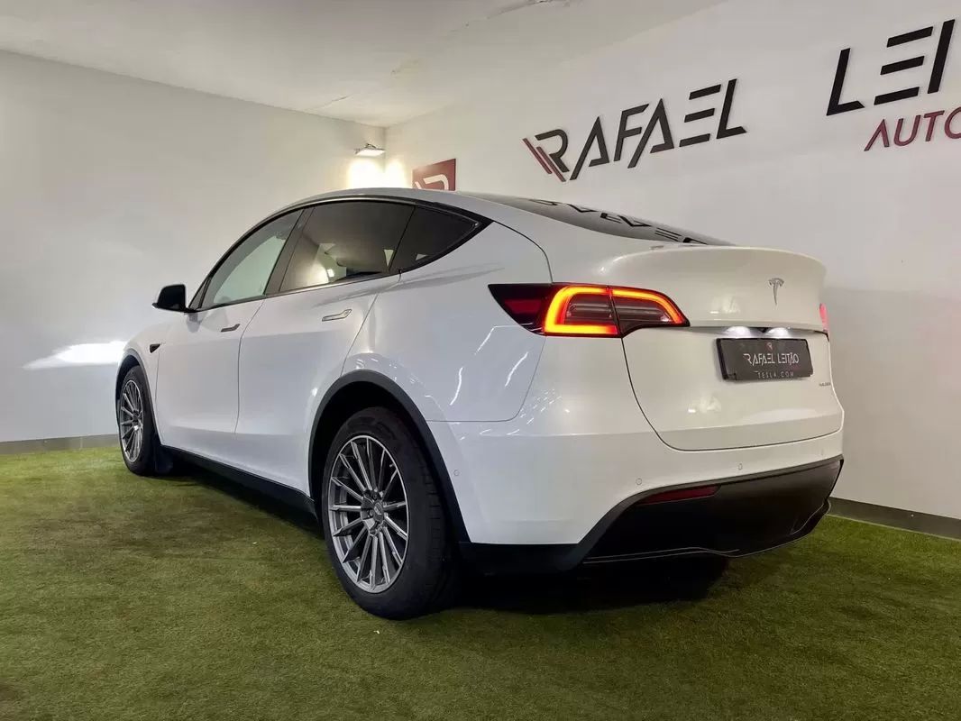 tesla-model-y-2022-eletrico-0cc