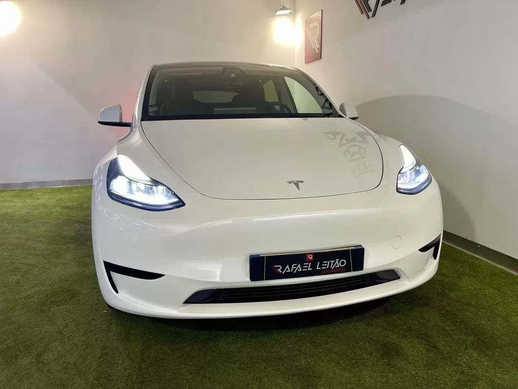 tesla-model-y-2023-eletrico-0cc
