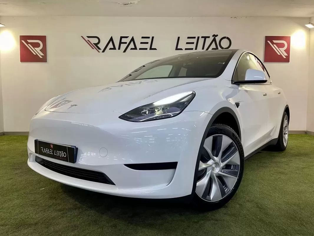 tesla-model-y-2023-eletrico-0cc
