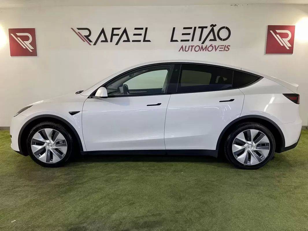tesla-model-y-2023-eletrico-0cc