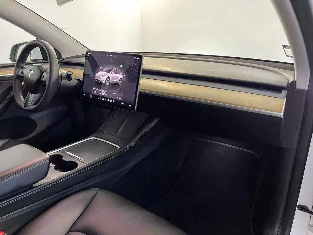 tesla-model-y-2023-eletrico-0cc