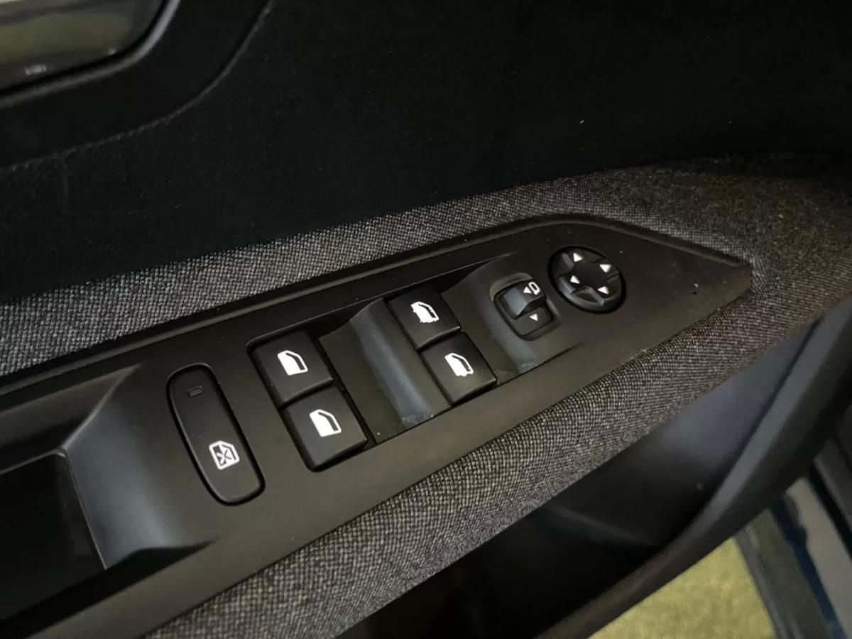 peugeot-3008-2021-diesel-1499cc