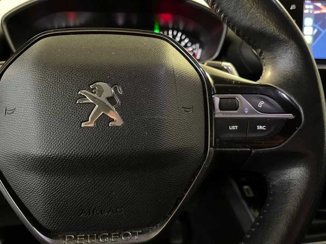 peugeot-2008-2021-diesel-1499cc
