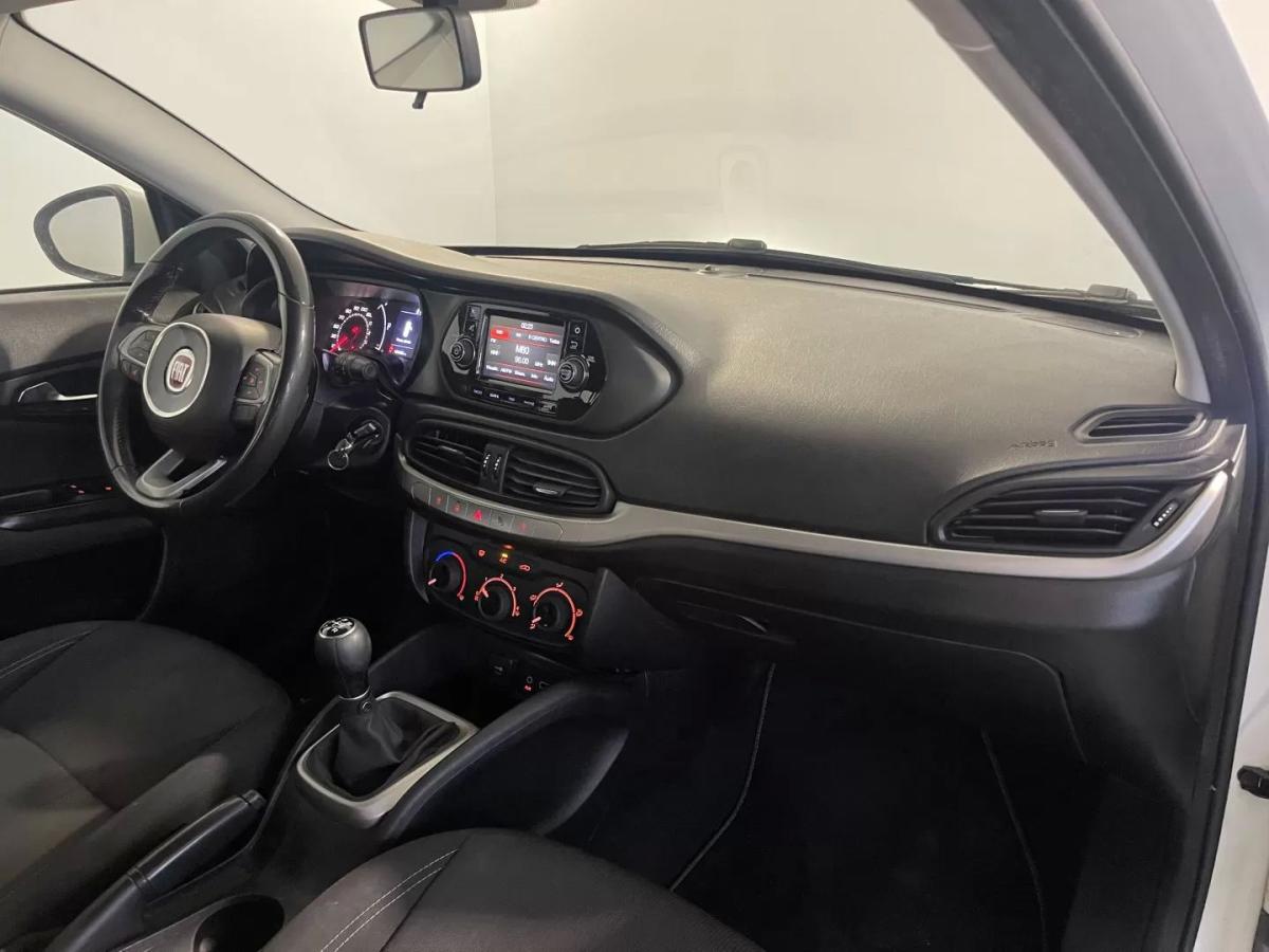 fiat-tipo-station-wagon-2018-diesel-1248cc