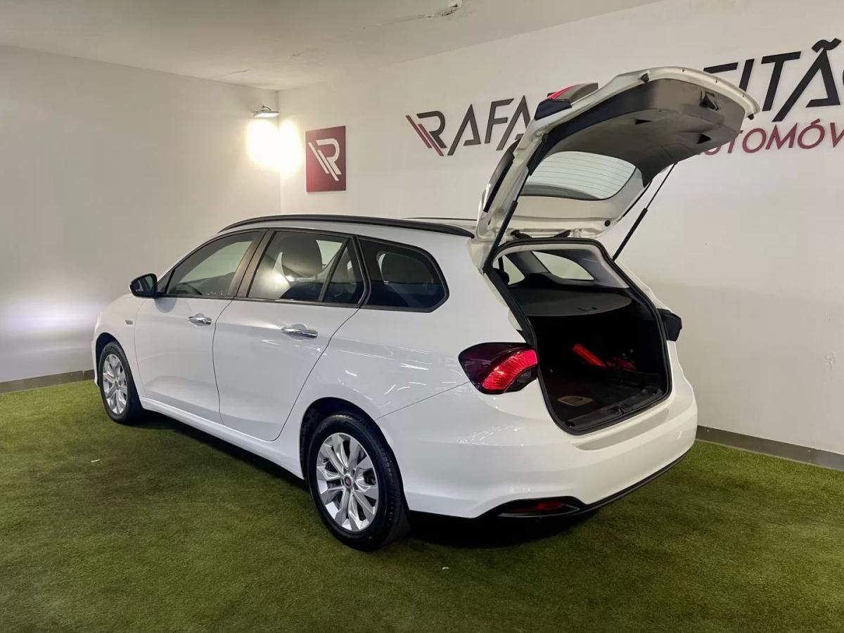 fiat-tipo-station-wagon-2018-diesel-1248cc