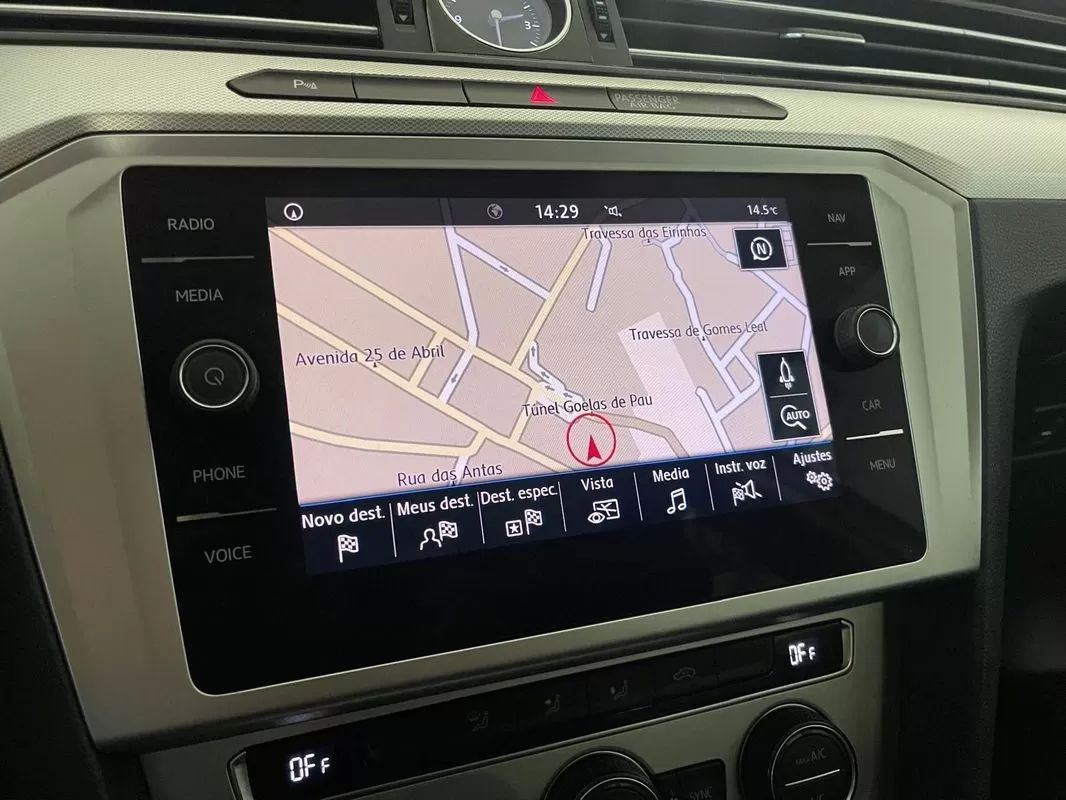 volkswagen-passat-variant-2019-diesel-1968cc