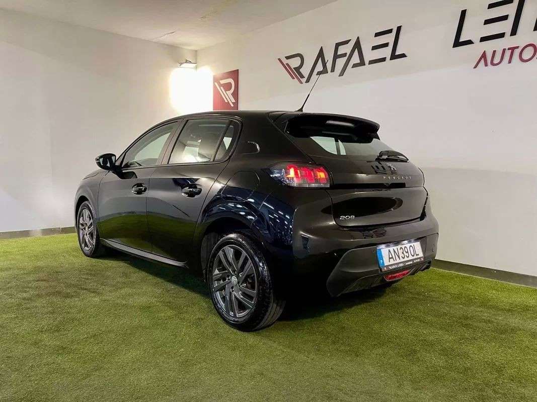peugeot-208-2022-diesel-1499cc